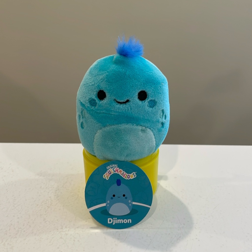 New 2.5” Djimon the Iguana Micromallow Squishmallow from Mystery Capsule